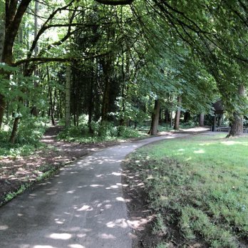 Memorial Park - Tennis Near Me - Wilsonville, Oregon