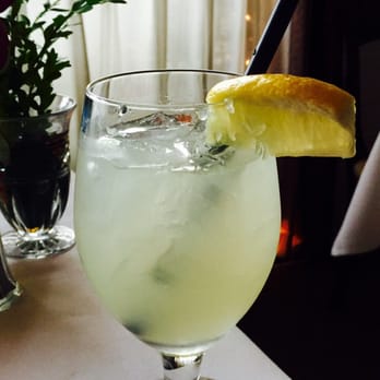Lynn's Bistro - Limoncello fizz - French Near Me - Kirkland, Washington