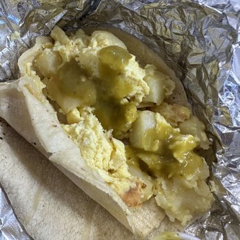 Loli's Cafe - Potato & Egg Taco on fresh corn tortilla...they even double the tortilla, but the extra support wasn't needed! This was delish! - Mexican Near Me - San Marcos, Texas Loli's Cafe - Potato & Egg Taco on fresh corn tortilla...they even double the tortilla, but the extra support wasn't needed! This was delish! - Mexican Near Me - San Marcos, Texas