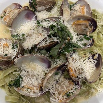 Della Santina's - Clam linguini special - Italian Near Me - Sonoma, California Della Santina's - Clam linguini special - Italian Near Me - Sonoma, California