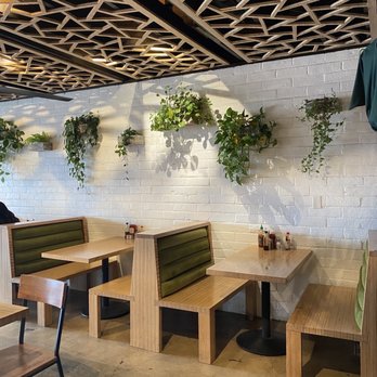 Honey's Bistro - Inside seating - Breakfast & Brunch Near Me - Encinitas, California Honey's Bistro - Inside seating - Breakfast & Brunch Near Me - Encinitas, California