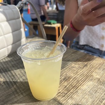 Cisco Seaport - vodka lemonade cocktail - Beer Gardens Near Me - Boston, Massachusetts