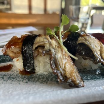 Te- Buru - Eel roll - Sushi Bars Near Me - Long Beach, California Te- Buru - Eel roll - Sushi Bars Near Me - Long Beach, California