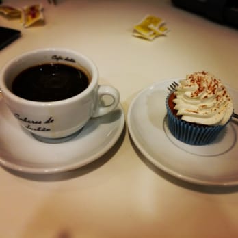 Dolç & Coffee - Café americano, y cupcake de manzana, canela y sidra ^^ deli!!! - Desserts Near Me - València, V Dolç & Coffee - Café americano, y cupcake de manzana, canela y sidra ^^ deli!!! - Desserts Near Me - València, V