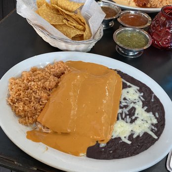 Vive Sol - Enchiladas Al Guajillo - Mexican Near Me - Mountain View, California