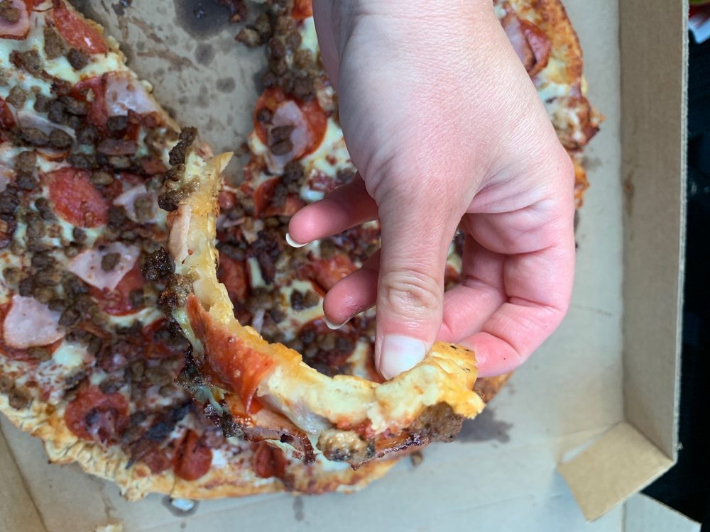 VILLAGE INN PIZZA Updated October 2024 12 Reviews 2316 E Main St