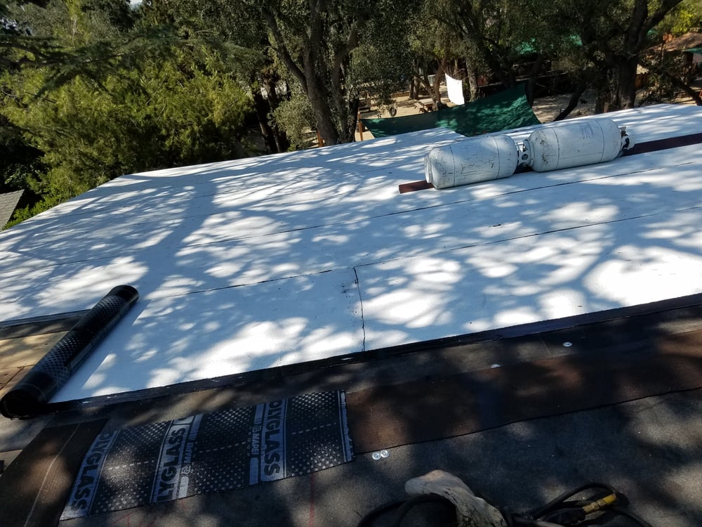 Slide of G R Roofing