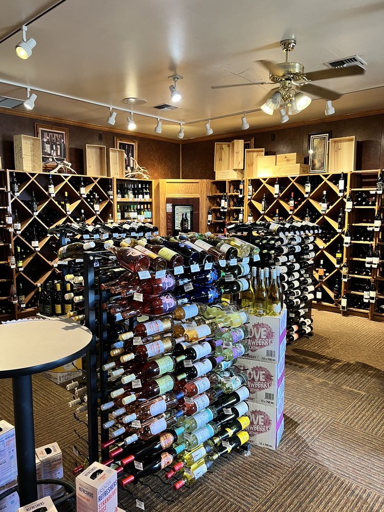 BOTTLES & SHOTS WEST LIQUOR STORE Updated September 2024 41 Photos