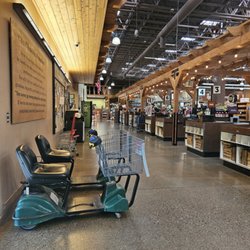 Chuck's Produce & Street Market - 10/1/2024 - both carts said fully charged but started dying nearly immediately.