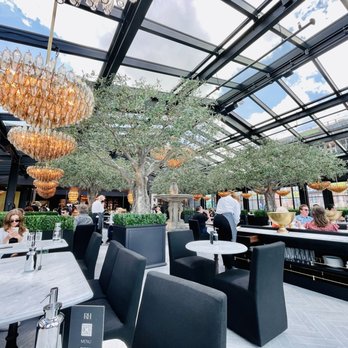 RH Rooftop Restaurant at RH Dallas - American Near Me - Dallas, Texas RH Rooftop Restaurant at RH Dallas - American Near Me - Dallas, Texas
