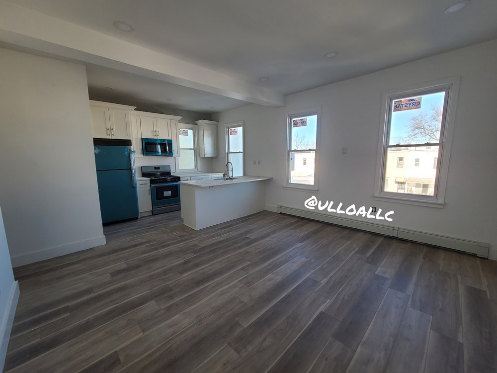 Slide of Ulloa Construction