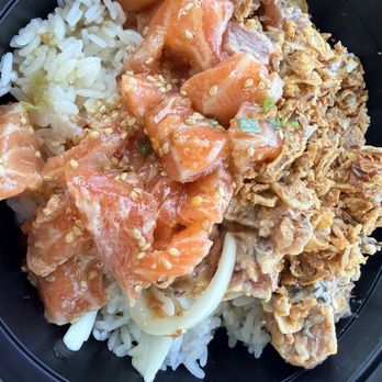 Ali'i Hawaiian Grill - Creamy crunchy garlic - Hawaiian Near Me - Manhattan Beach, California