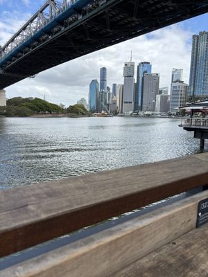 Felons Brewing Co by null