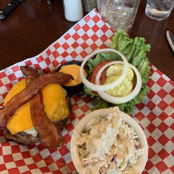 Calhoun's - Kick - back Burger - Barbeque Near Me - Knoxville, Tennessee