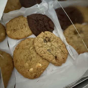 Tiff's Treats - Food Delivery Services Near Me - Decatur, Georgia
