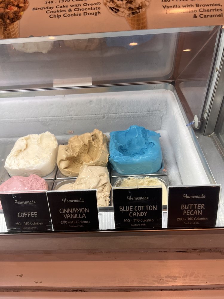 MARBLE SLAB CREAMERY Updated October 2024 11 Photos & 27 Reviews 2800 Broadway St