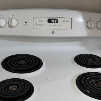 Gleam Pro Cleaners - After - Home Cleaning Near Me - Toronto, Ontario Gleam Pro Cleaners - After - Home Cleaning Near Me - Toronto, Ontario