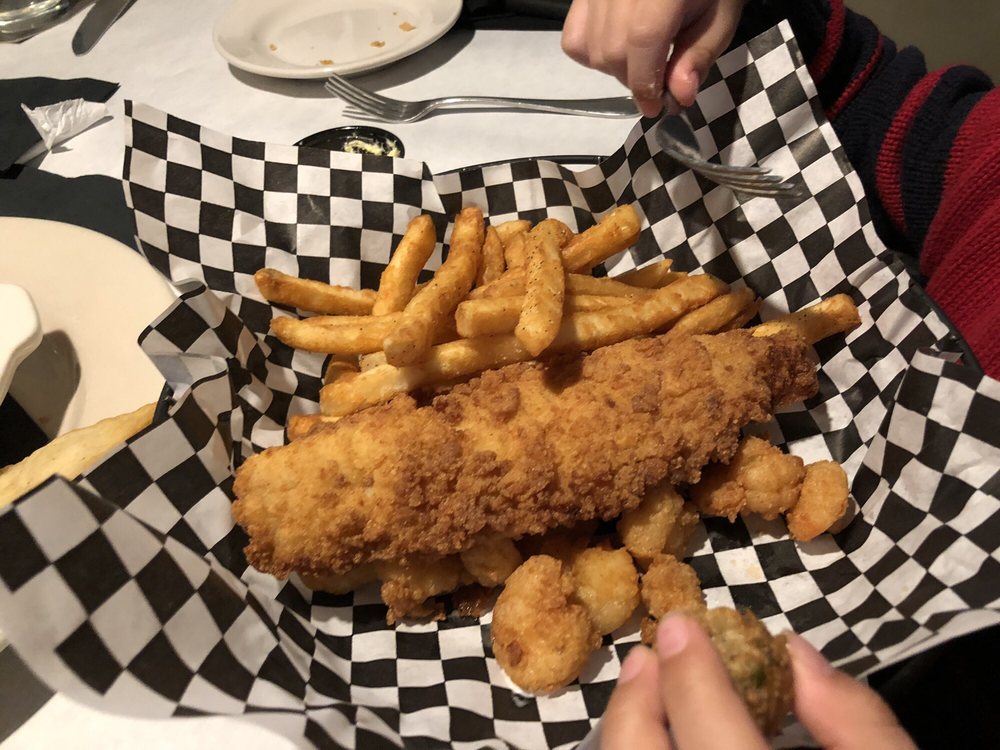 SHUCKERS OYSTER BAR & GRILL 221 Photos & 318 Reviews Seafood 3309