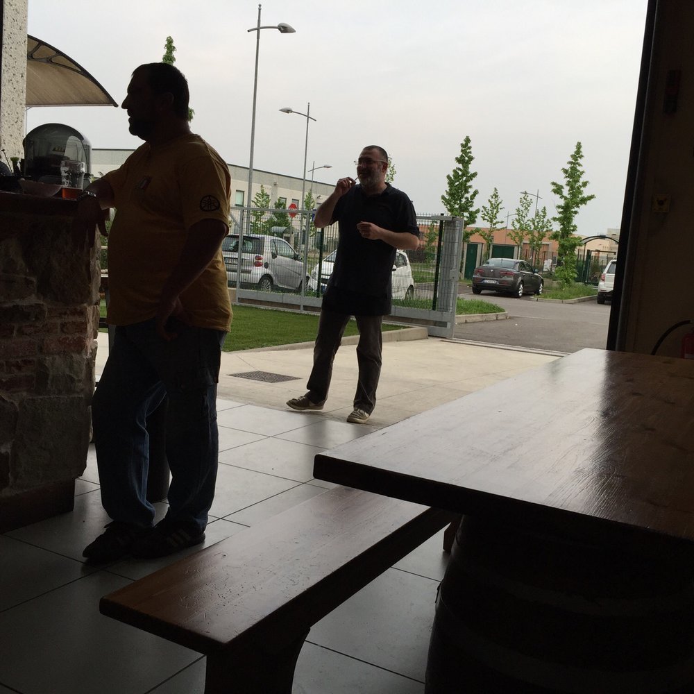 La Corte del Luppolo - View from inside. - Breweries Near Me - Monza e Brianza, Manitoba La Corte del Luppolo - View from inside. - Breweries Near Me - Monza e Brianza, Manitoba