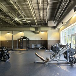Gold's Gym