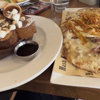 Hash Kitchen - S'mores French Toast and Brunch Pizza - Breakfast & Brunch Near Me - Scottsdale, Arizona