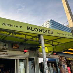 Blondies - Front of establishment