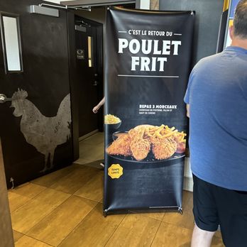 St-Hubert Express - Fried chicken. - Barbeque Near Me - Montmagny, Quebec St-Hubert Express - Fried chicken. - Barbeque Near Me - Montmagny, Quebec