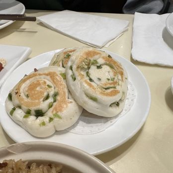 MingHin Cuisine - Scallion pancake - Seafood Near Me - Chicago, Illinois MingHin Cuisine - Scallion pancake - Seafood Near Me - Chicago, Illinois
