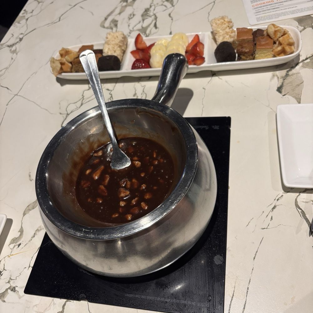 Flaming turtle chocolate fondue Flaming turtle chocolate fondue