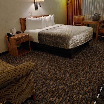 Browns Canyon Inn - King room - Hotels Near Me - Salida, Colorado Browns Canyon Inn - King room - Hotels Near Me - Salida, Colorado