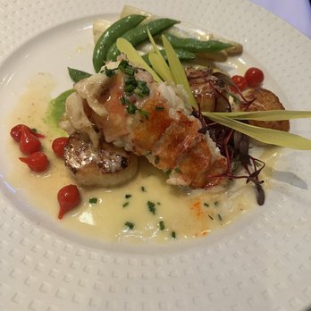Wendell's - Butter poached lobster & scallops served with pea purée and white asparagus - Steakhouses Near Me - Ruidoso, New Mexico