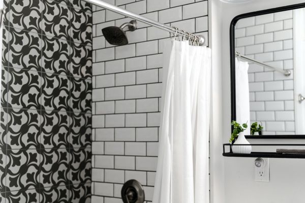 Bathroom Remodels - Here at Sal's Home Repairs we have over 30 years of experience. We'll get the job done right for you. Call us for a free estimate today! (323) 383-5443