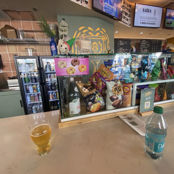 Anna's Joint - Wit beer, beer cooler, interesting snack options - Wine Bars Near Me - Long Beach, California