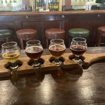 Flying Saucer Draught Emporium - Beer Bar Near Me - Memphis, Tennessee