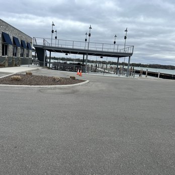 JP Waterfront - Bars Near Me - Gibraltar, Michigan