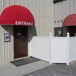 T-Body Auto Body Repair - Customer Entrance