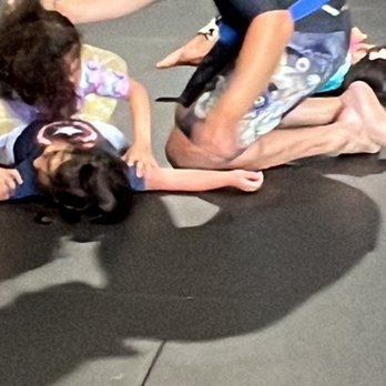 10th Planet Covina - My 3 year old, learning how to get pined down - Brazilian Jiu-jitsu Near Me - Covina, California 10th Planet Covina - My 3 year old, learning how to get pined down - Brazilian Jiu-jitsu Near Me - Covina, California