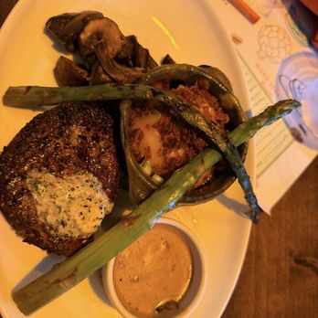 Land Ocean Restaurant Sparks - Filet Mignon with asparagus, mushrooms, and mashed potatoes. YUM - New American Near Me - Sparks, Nevada Land Ocean Restaurant Sparks - Filet Mignon with asparagus, mushrooms, and mashed potatoes. YUM - New American Near Me - Sparks, Nevada