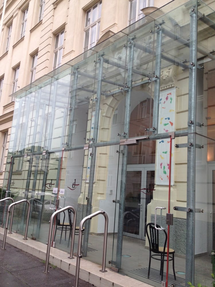 DANUBE INTERNATIONAL SCHOOL Updated September 2024 JosefGallGasse