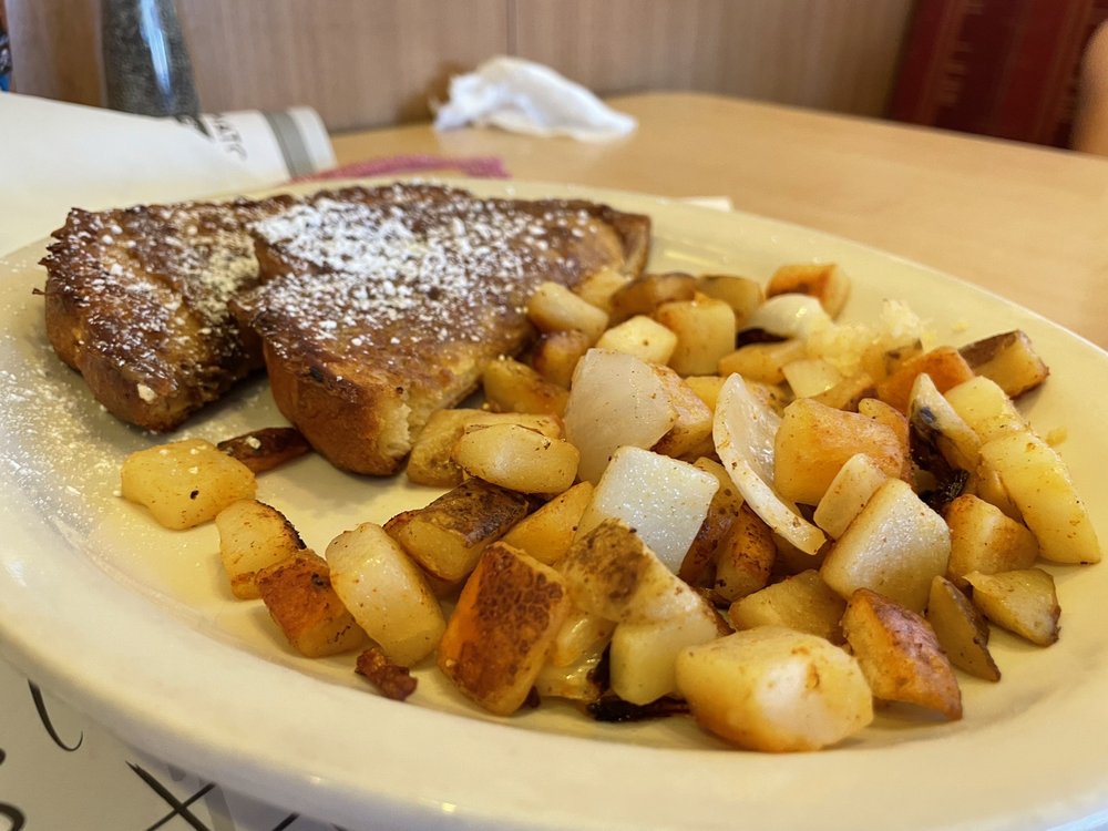 COCO’S BAKERY RESTAURANT Updated October 2024 107 Photos & 182