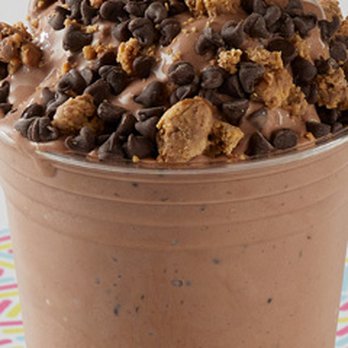 Mini and Wow - Desserts Near Me - Milwaukee, Wisconsin