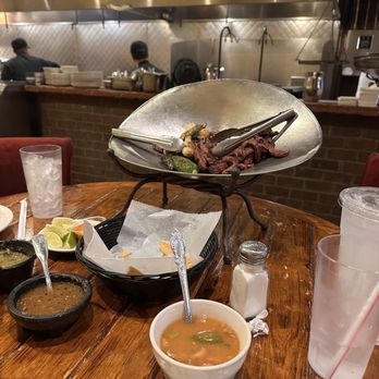 Canton Regio - Mexican Near Me - Chicago, Illinois