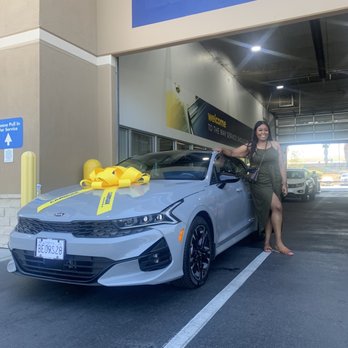 CarMax - Car Buyers Near Me - Riverside, California