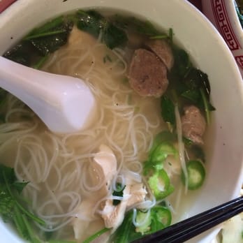 Pho Ga Hung - Chicken noodle soup + beef ball - Vietnamese Near Me - San Jose, California Pho Ga Hung - Chicken noodle soup + beef ball - Vietnamese Near Me - San Jose, California