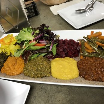 Tiru Ethiopian Restaurant - Beyeynetu - Ethiopian Near Me - Lincoln, Nebraska