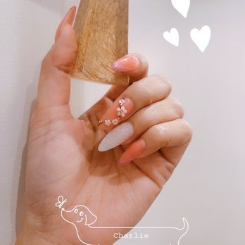 Deluxe Nail Salon - Nail Technicians Near Me - Concord, California Deluxe Nail Salon - Nail Technicians Near Me - Concord, California