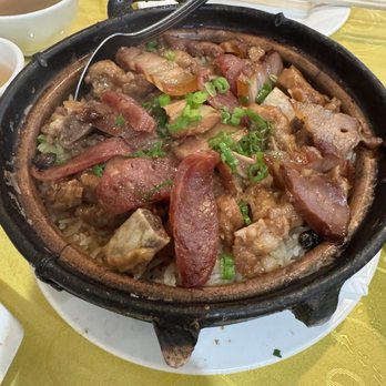 Taisan Huakee Restaurant - Spare rib and Chinese sausage clay pot - Chinese Near Me - San Francisco, California