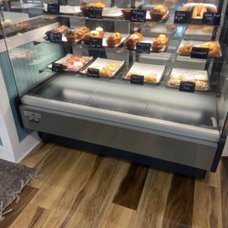 The Rustic Muffin - Muffins, pastries, donuts and more