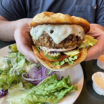 Lindy's Steak House - Lindy Burgar...WOW - Lounges Near Me - Boise, Idaho Lindy's Steak House - Lindy Burgar...WOW - Lounges Near Me - Boise, Idaho