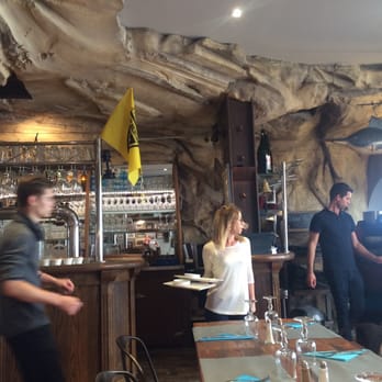 Les Pêcheurs - Deco - Restaurants Near Me - La Rochelle, 17 Les Pêcheurs - Deco - Restaurants Near Me - La Rochelle, 17